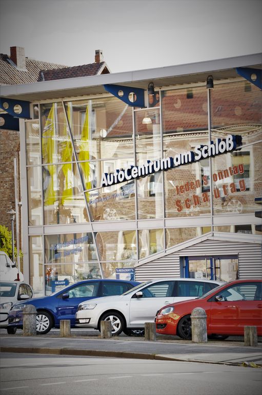 AutoCentrum am Schloß Thiede Schöningen Gebrauchtwagen