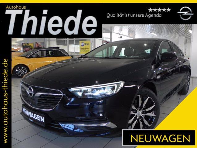 Neuwagendoppelpremiere Insignia Crossland X im Autohaus Thiede