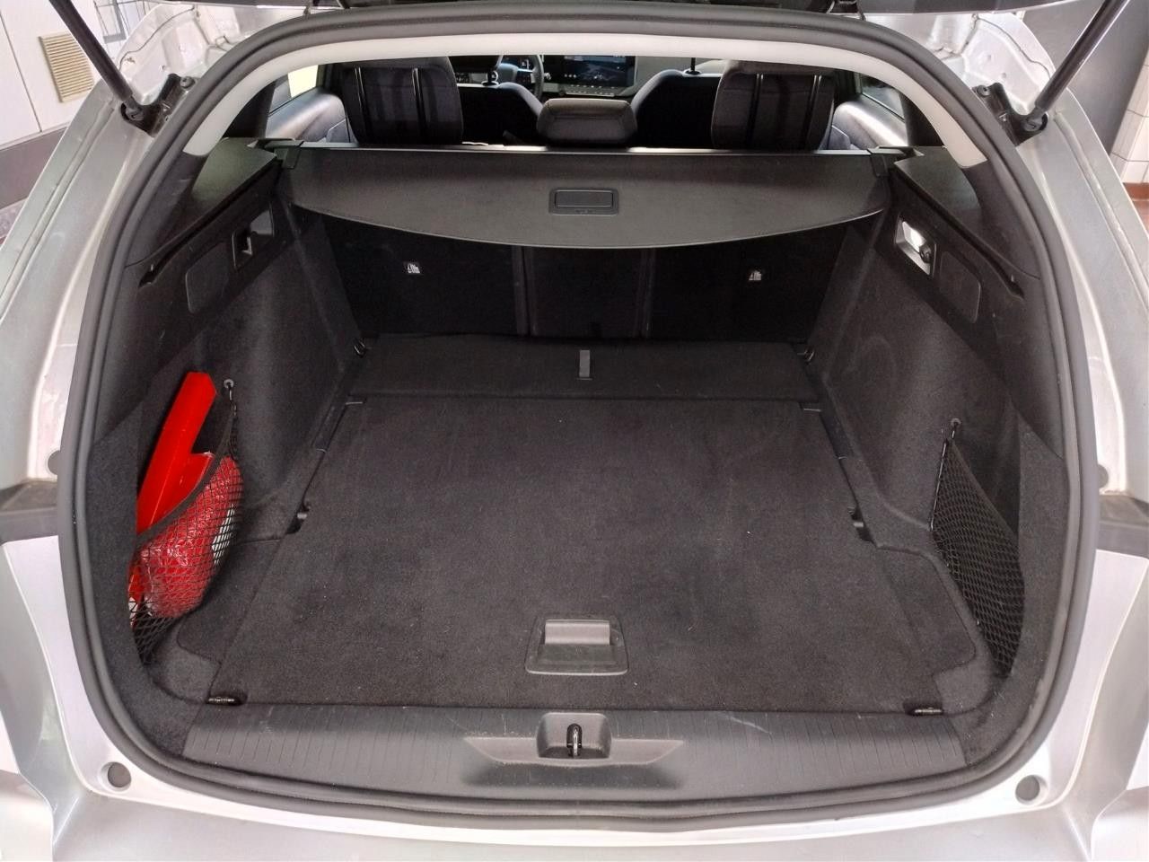 Fahrzeugabbildung Opel Astra L ST 1.2T  LED/NAVI/SHZ/ALU16/KAMERA/ALLWE